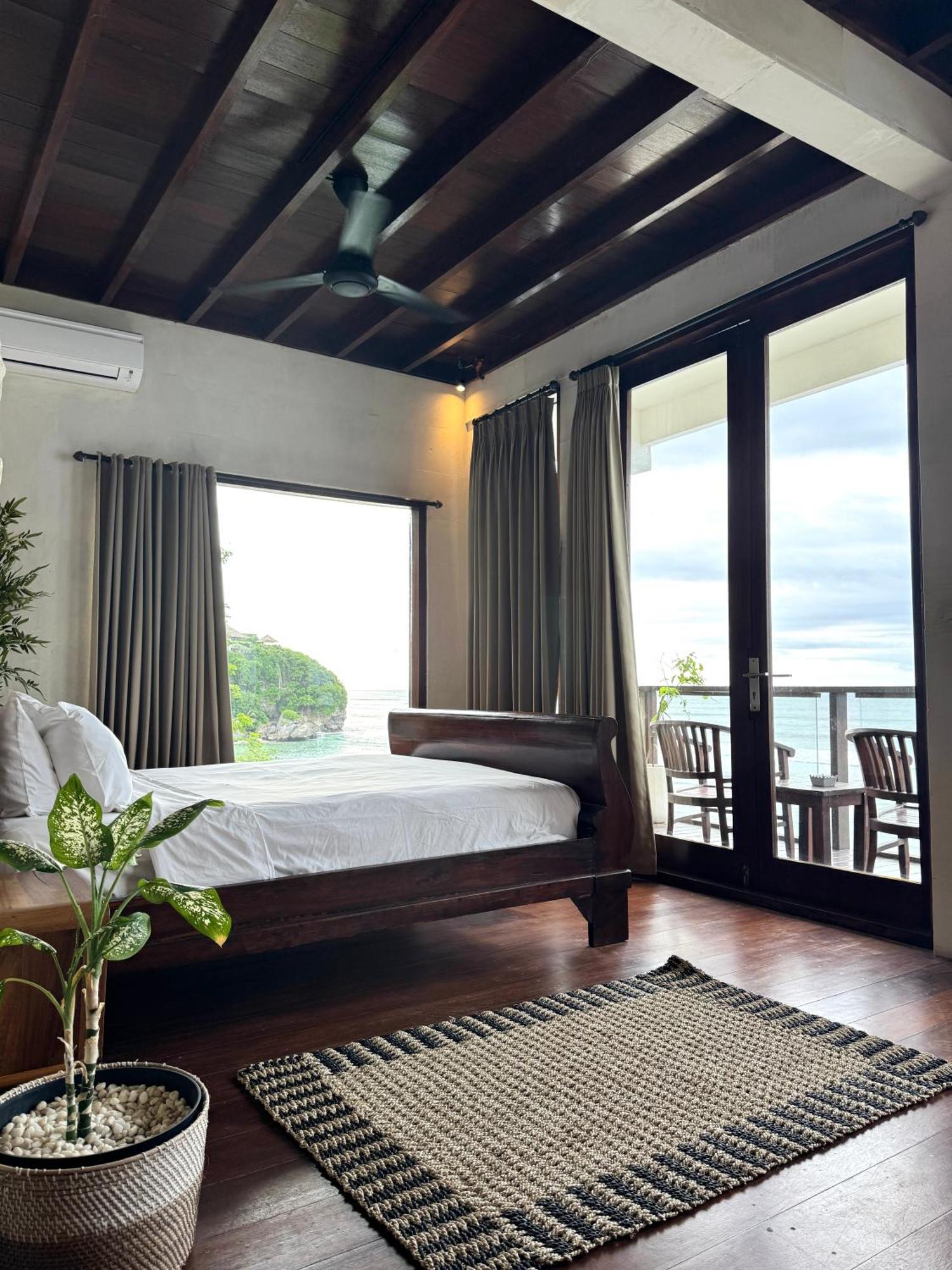 Bale Bingin Beachfront Stay Uluwatu  Bilik gambar